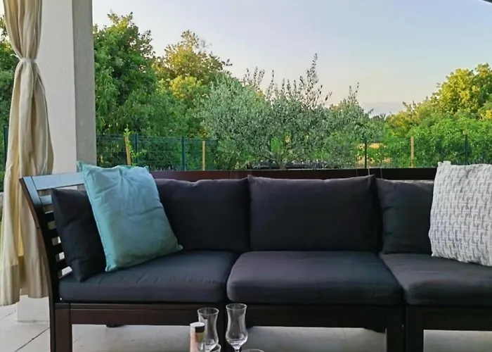 Villa Maya By Guide Juršići