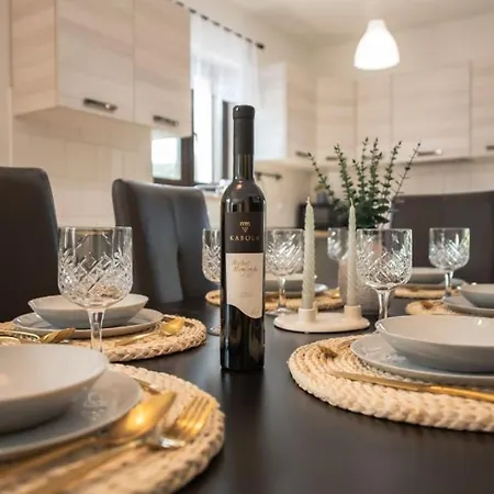 Maya By Guide Villa *