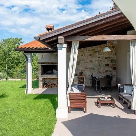 Villa Maya By Guide Juršići